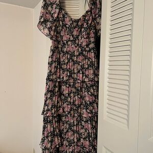 ASTR the Label - Floral Maxi- NWT
